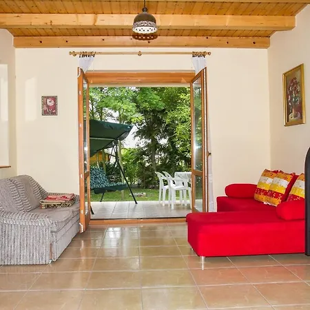 Casa vacanze In 19478 Balatonkeresztúr