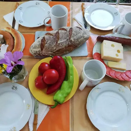 In 19478 Balatonkeresztúr