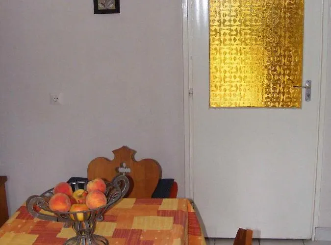 Dom wakacyjny In 19478 *